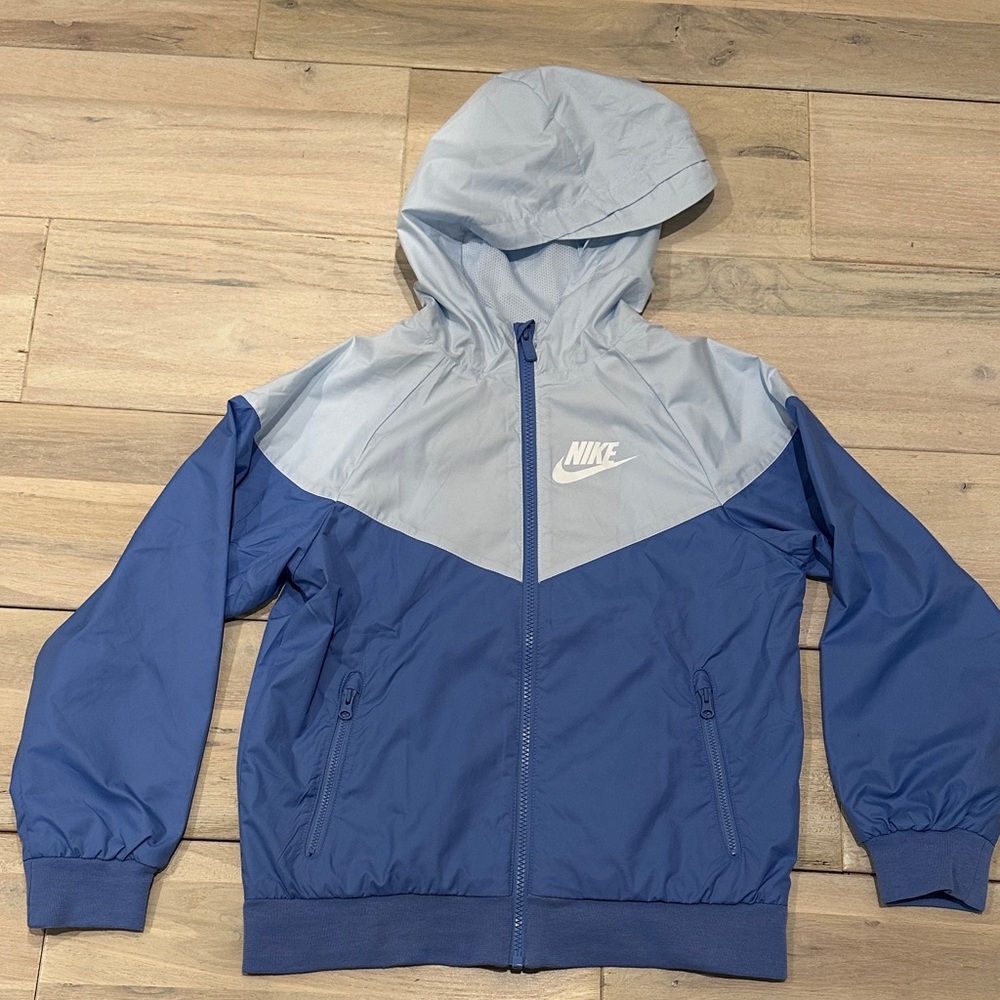 Nike Kids Wind Breaker Spring Jacket in Blue Tones - LIKE NEW